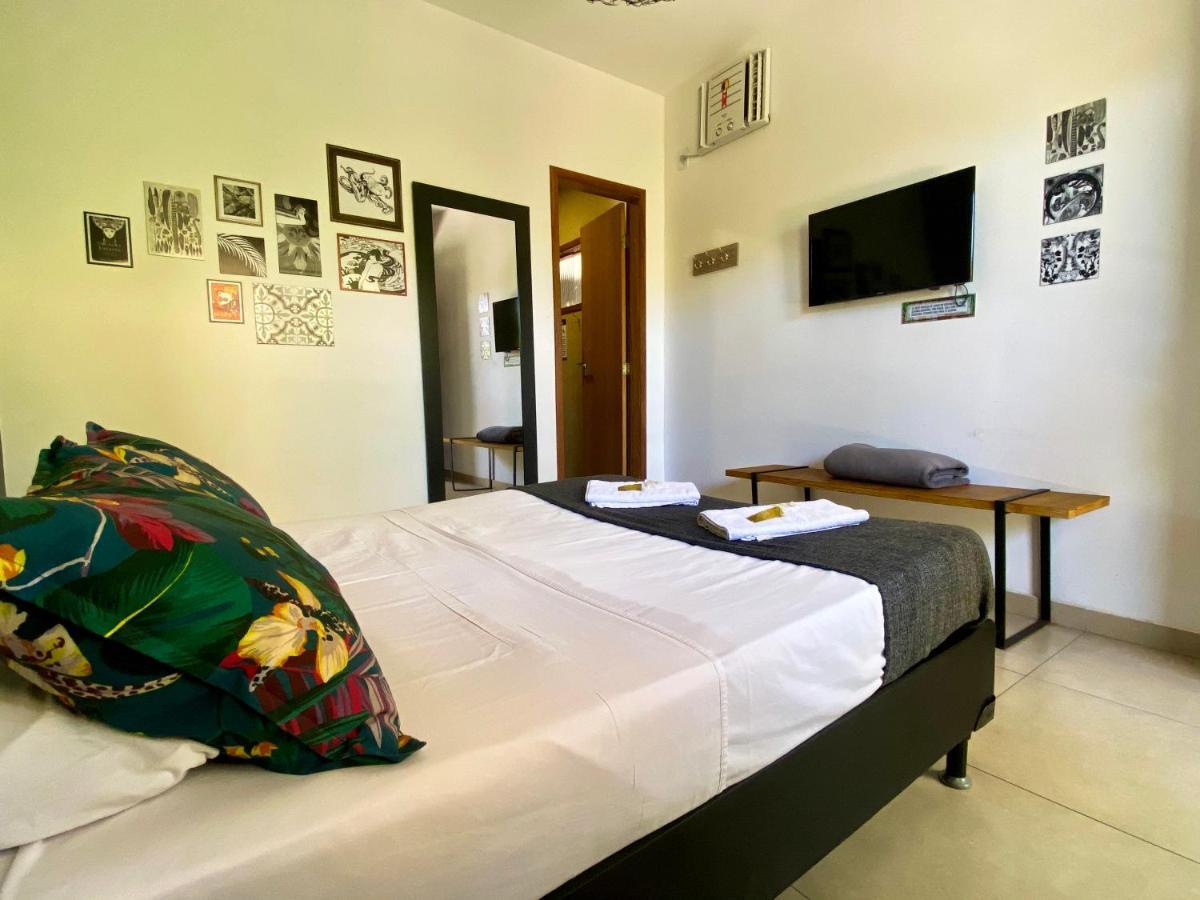 A Coroa Hostel & Suites 아라이알도카보 외부 사진