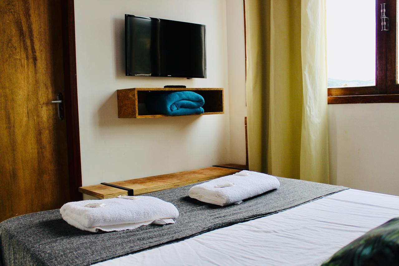 A Coroa Hostel & Suites 아라이알도카보 외부 사진